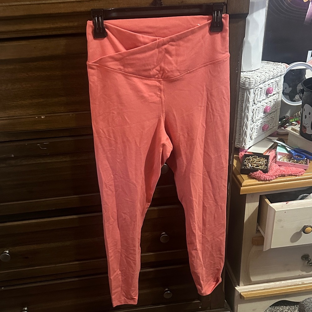 Old Navy Coral Cross Over Leggings